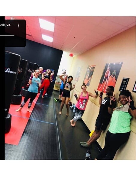 6540 Hampton Roads Pky, Suffolk, VA for lease - Building Photo - Image 3 of 12