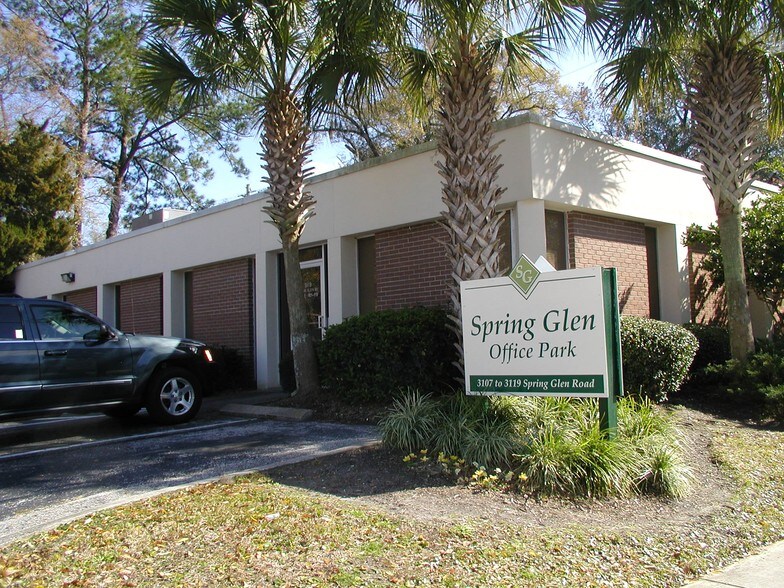 3119 Spring Glen Rd, Jacksonville, FL 32207