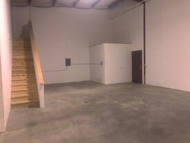Mueller Place Warehouse - Warehouse