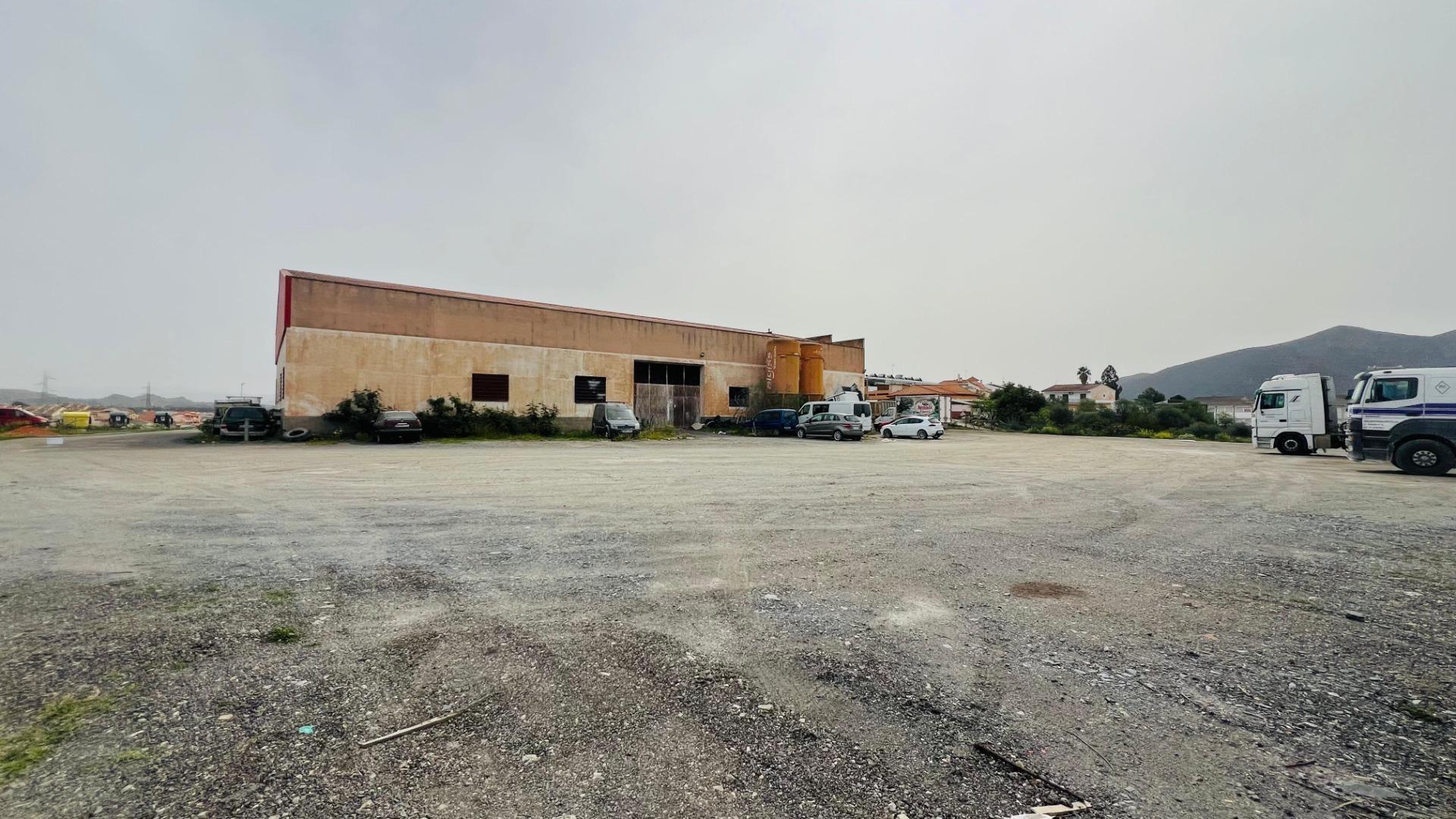 Industrial in Cártama, Málaga for sale Building Photo- Image 1 of 9