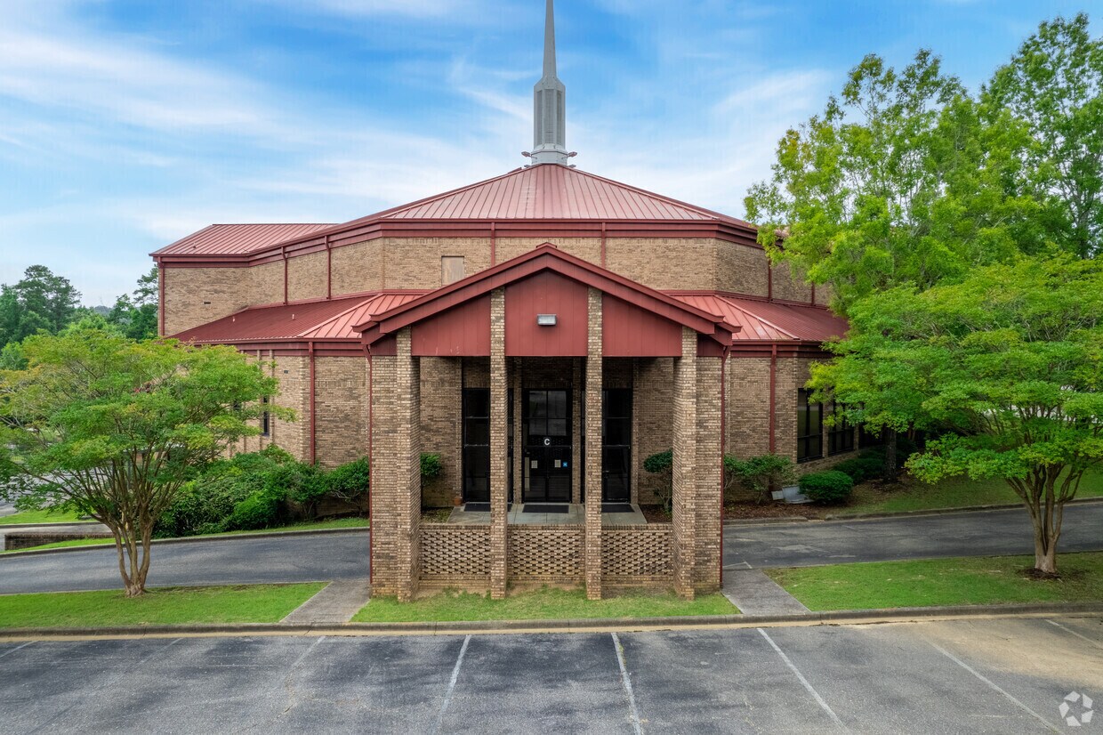 2545 Valleydale Rd, Hoover, AL for sale Building Photo- Image 1 of 1