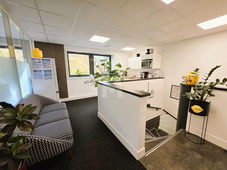 Office in Évry-Courcouronnes for lease - Interior Photo - Image 3 of 11