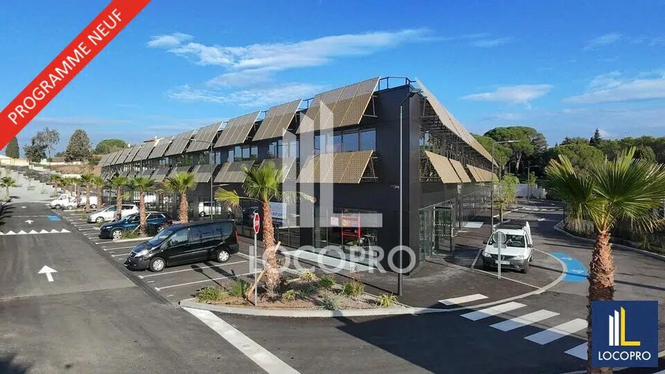 Office in Puget-sur-Argens for sale Building Photo- Image 1 of 10