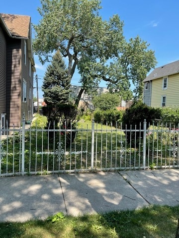 4630 Erie St, Chicago, IL for sale - Building Photo - Image 2 of 2