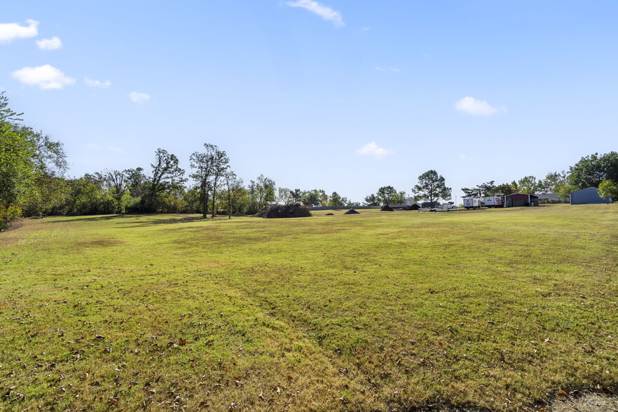 2721 Perry Rd, Rogers, AR for sale - Building Photo - Image 3 of 33