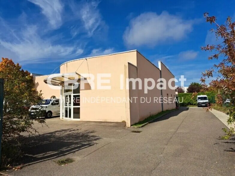 Flex in Ahuy for lease - Building Photo - Image 1 of 7