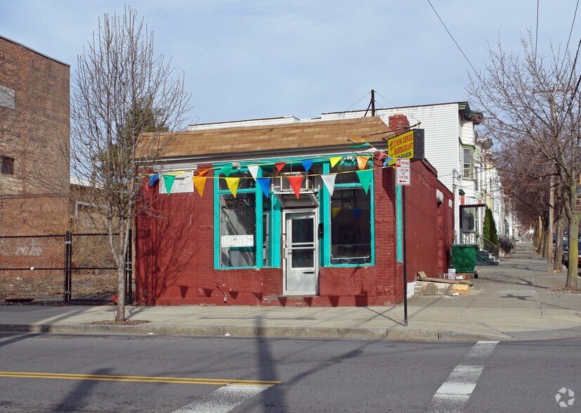 125 Lark St, Albany, NY for sale - Primary Photo - Image 1 of 1