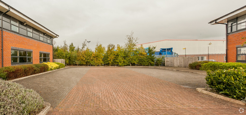 Clywedog Rd S, Wrexham for lease - Building Photo - Image 3 of 4