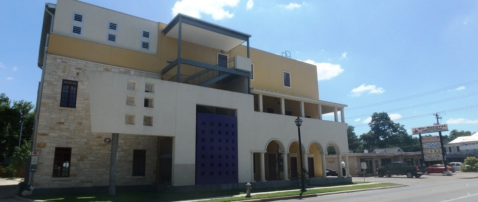 1901 E Cesar Chavez St, Austin, TX for sale - Building Photo - Image 1 of 1