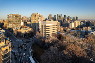 3550 Ch De La Côte-Des-Neiges, Montréal, QC - aerial  map view