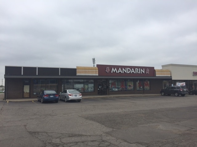 2460 28th St SE, Grand Rapids, MI for lease - Building Photo - Image 2 of 20