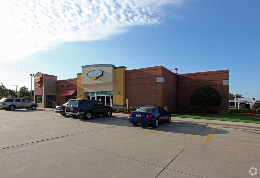 1305 Preston Rd, Plano, TX for lease - Building Photo - Image 3 of 3