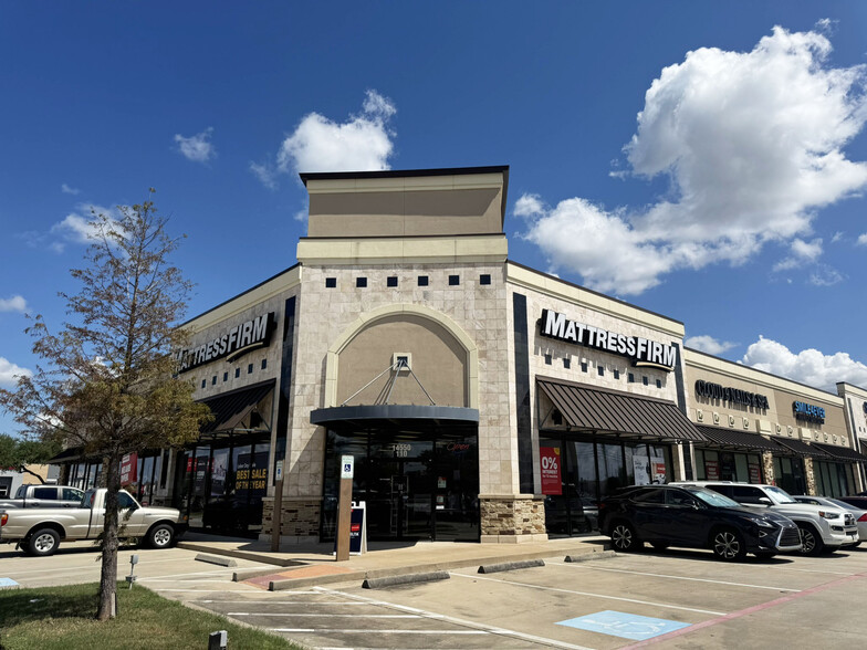 14550 Westheimer Rd, Houston, TX for lease - Building Photo - Image 1 of 3