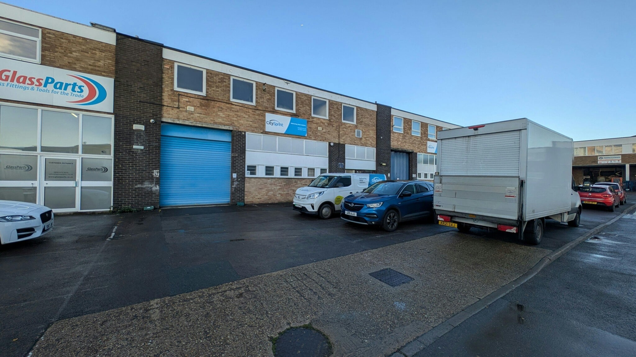 Shamblehurst Ln, Southampton for lease Building Photo- Image 1 of 7