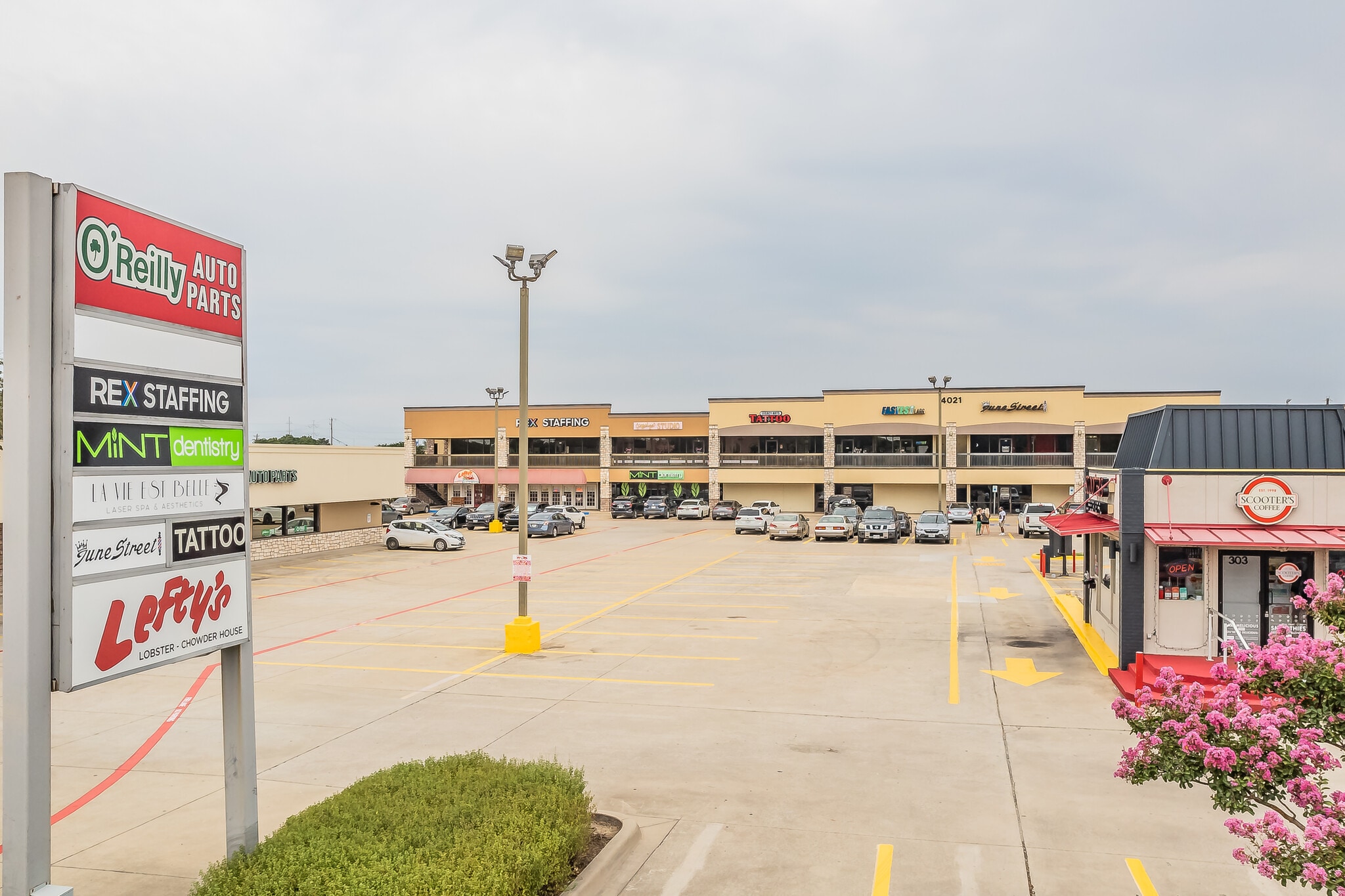 4021 Belt Line Rd, Addison, TX for lease Primary Photo- Image 1 of 13