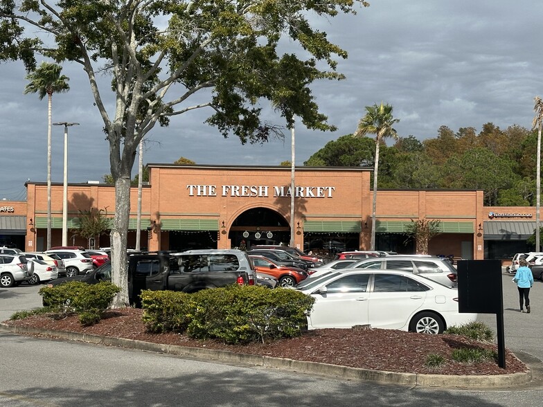 25813 US Hwy 19 N, Clearwater, FL for lease - Building Photo - Image 2 of 6