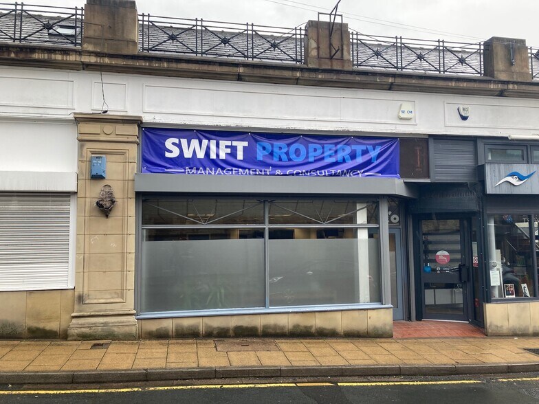 14 Cheapside, Cleckheaton for sale - Primary Photo - Image 1 of 1