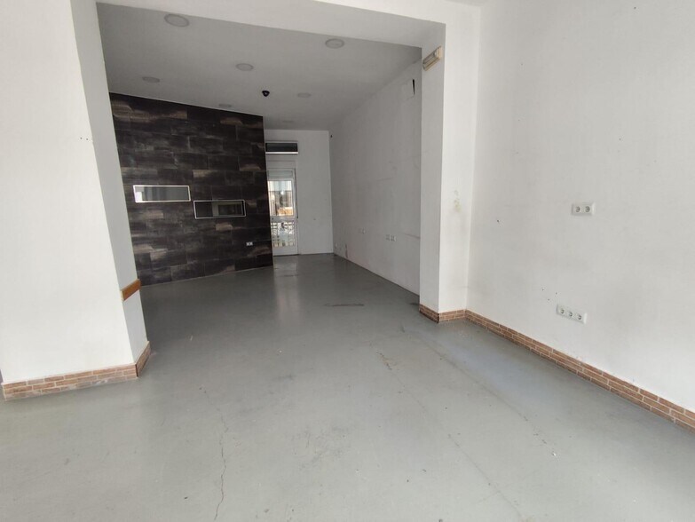 Retail in Córdoba, Córdoba for lease - Building Photo - Image 2 of 10