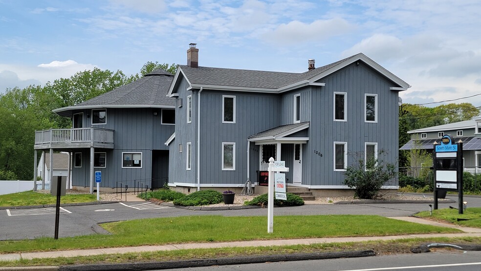 1006 S Main St, Plantsville, CT for sale - Building Photo - Image 1 of 1