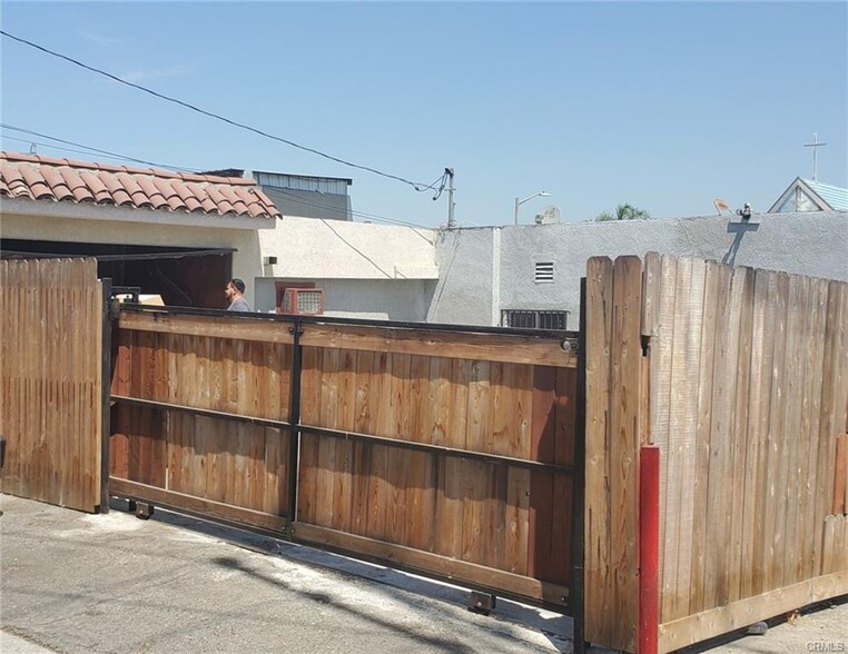 3954 City Terrace Dr, Los Angeles, CA for sale - Building Photo - Image 2 of 7