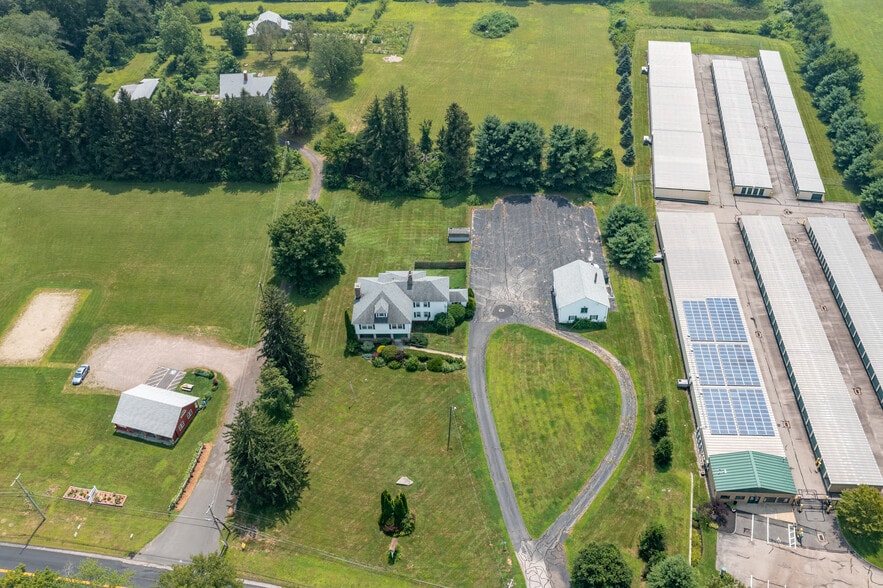 2665 Boston Tpke, Coventry, CT for sale - Building Photo - Image 2 of 40