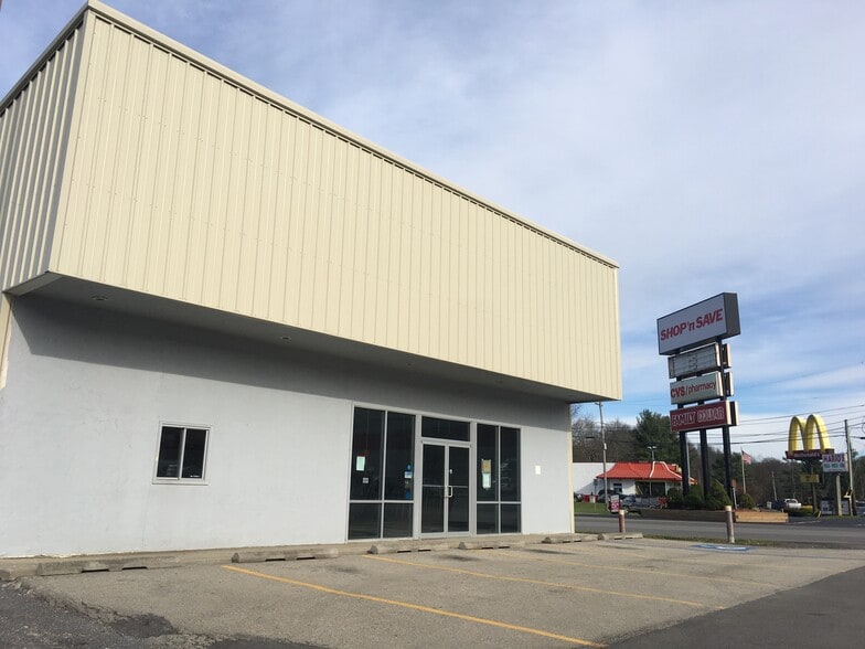 Rte 250 S - Main St, Mannington, WV for lease - Building Photo - Image 3 of 5