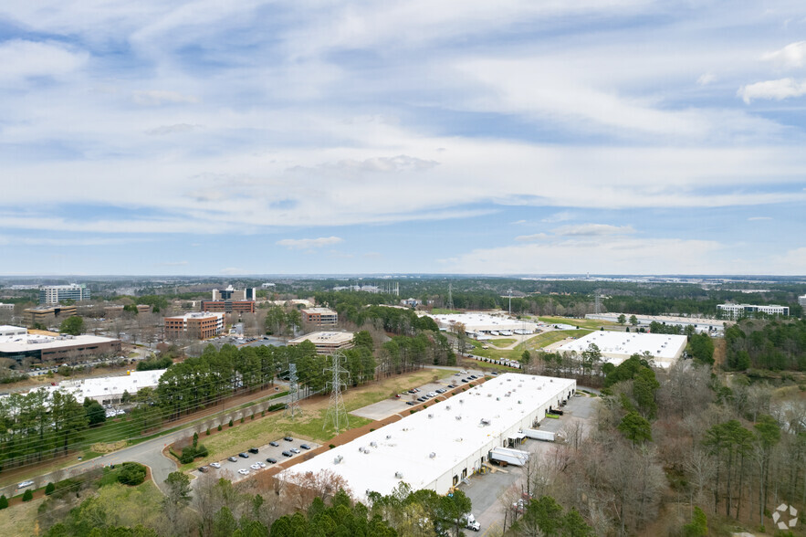 4300 Emperor Blvd, Durham, NC for lease - Building Photo - Image 3 of 6