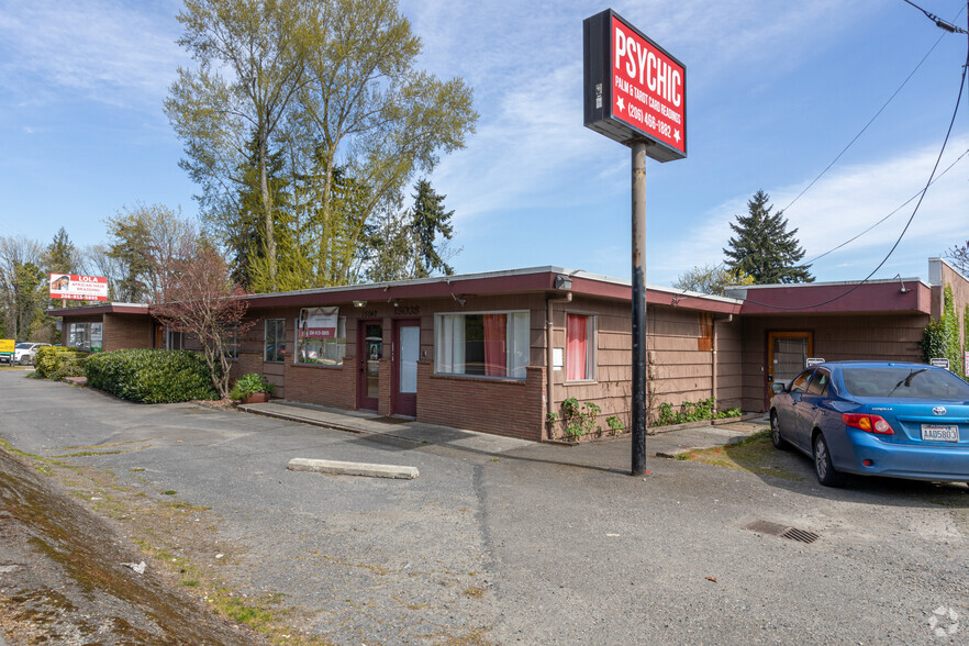 15044 Bothell Way NE, Lake Forest Park, WA for lease - Building Photo - Image 1 of 3