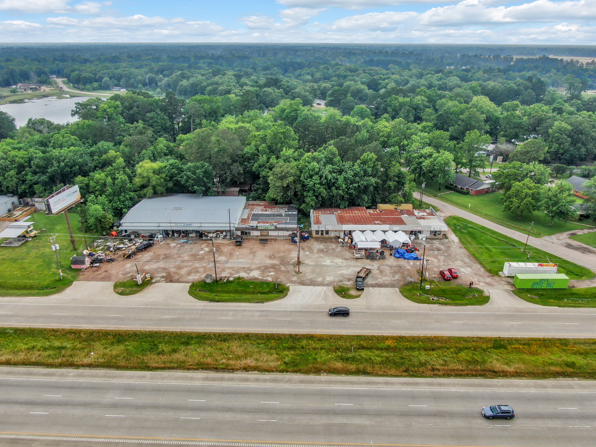 18020 US Highway 59, New Caney, TX for sale Primary Photo- Image 1 of 8