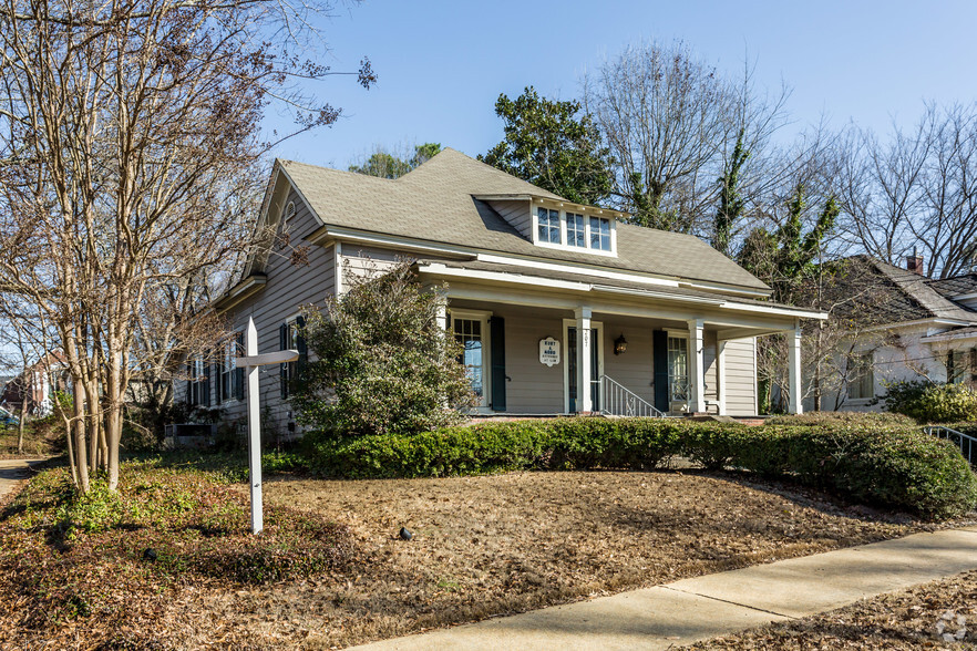 207 E Main St, New Albany, MS for sale - Primary Photo - Image 1 of 1