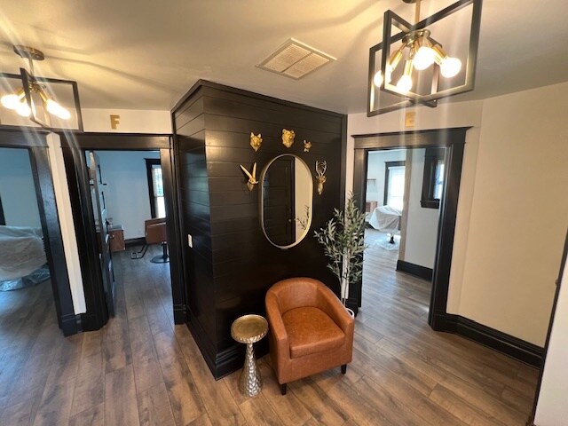 210 N Madison St, Woodstock, IL for lease Interior Photo- Image 1 of 10