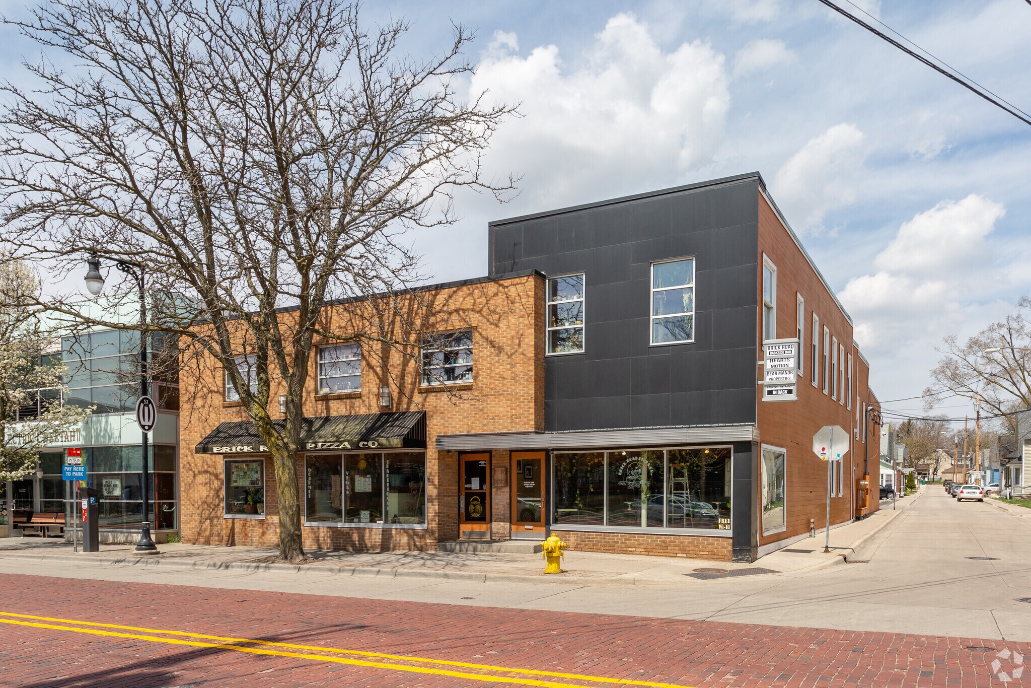 1017-1019 Wealthy St SE, Grand Rapids, MI for sale Primary Photo- Image 1 of 1