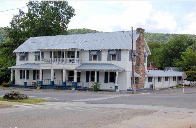 201 E Main, Heber Springs, AR for sale - Primary Photo - Image 1 of 1