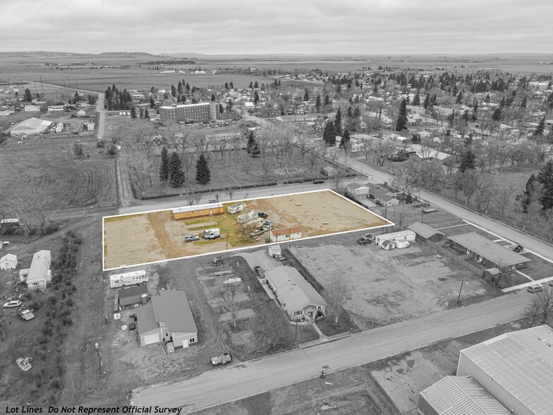 719 Maryland St, Conrad, MT for sale - Building Photo - Image 2 of 12