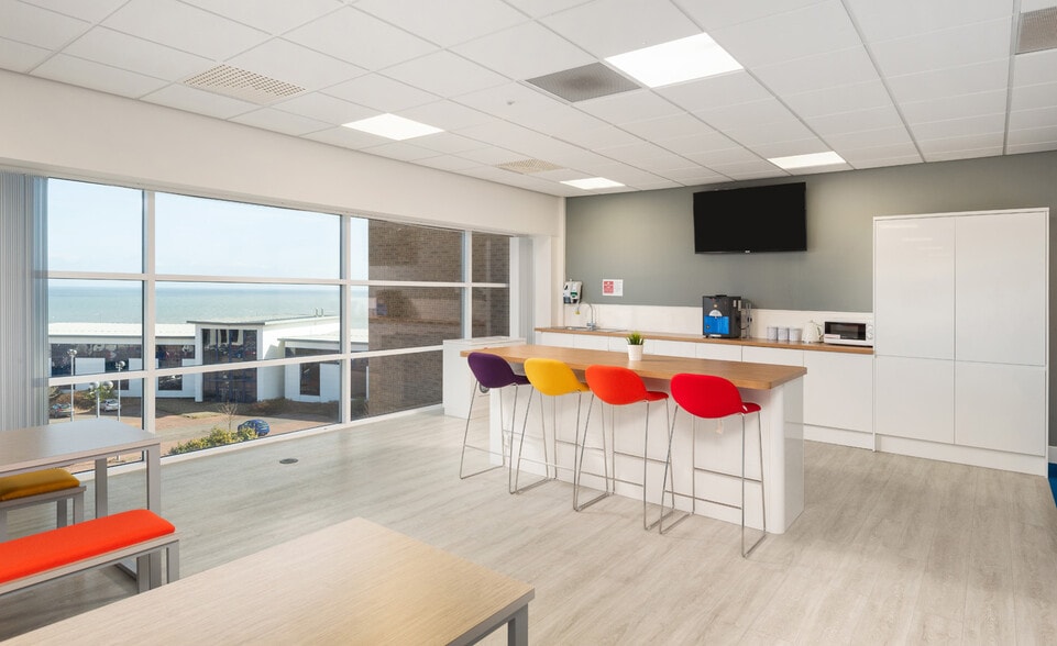 Lighthouse Vw, Seaham for lease - Interior Photo - Image 3 of 9