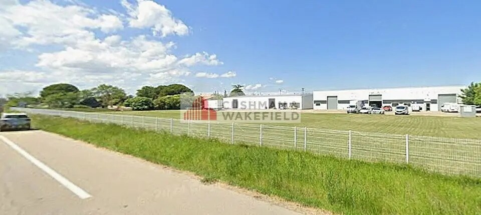 Flex in Saint-Gilles for lease - Building Photo - Image 3 of 3