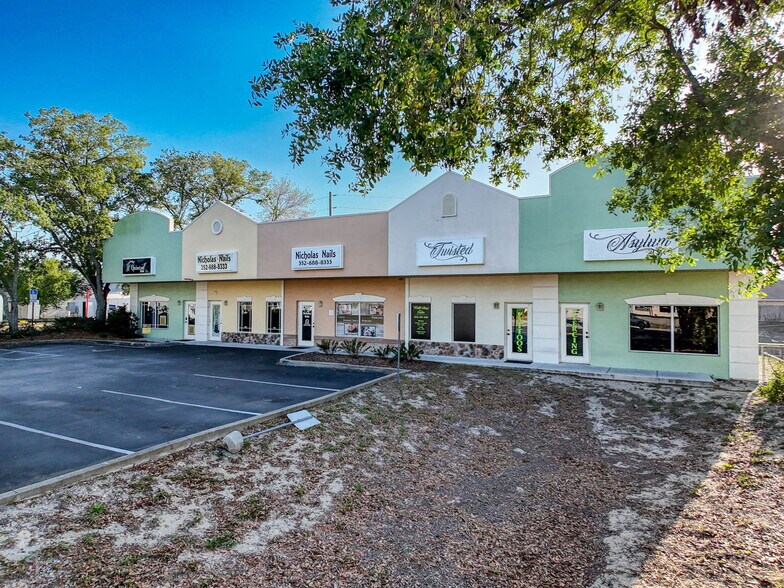 2157 Mariner Blvd, Spring Hill, FL for sale - Primary Photo - Image 1 of 1