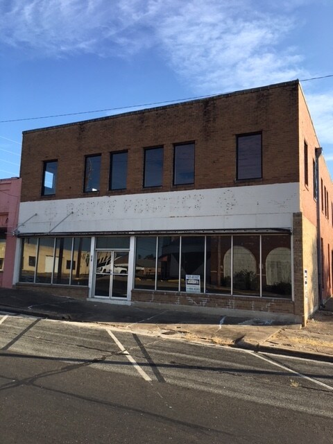 218 220 E North St Kilgore Tx 75662 Property Record Loopnet Com