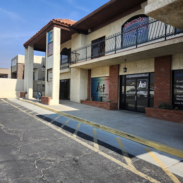 30 Acoma Blvd S, Lake Havasu City, AZ for lease - Building Photo - Image 1 of 19