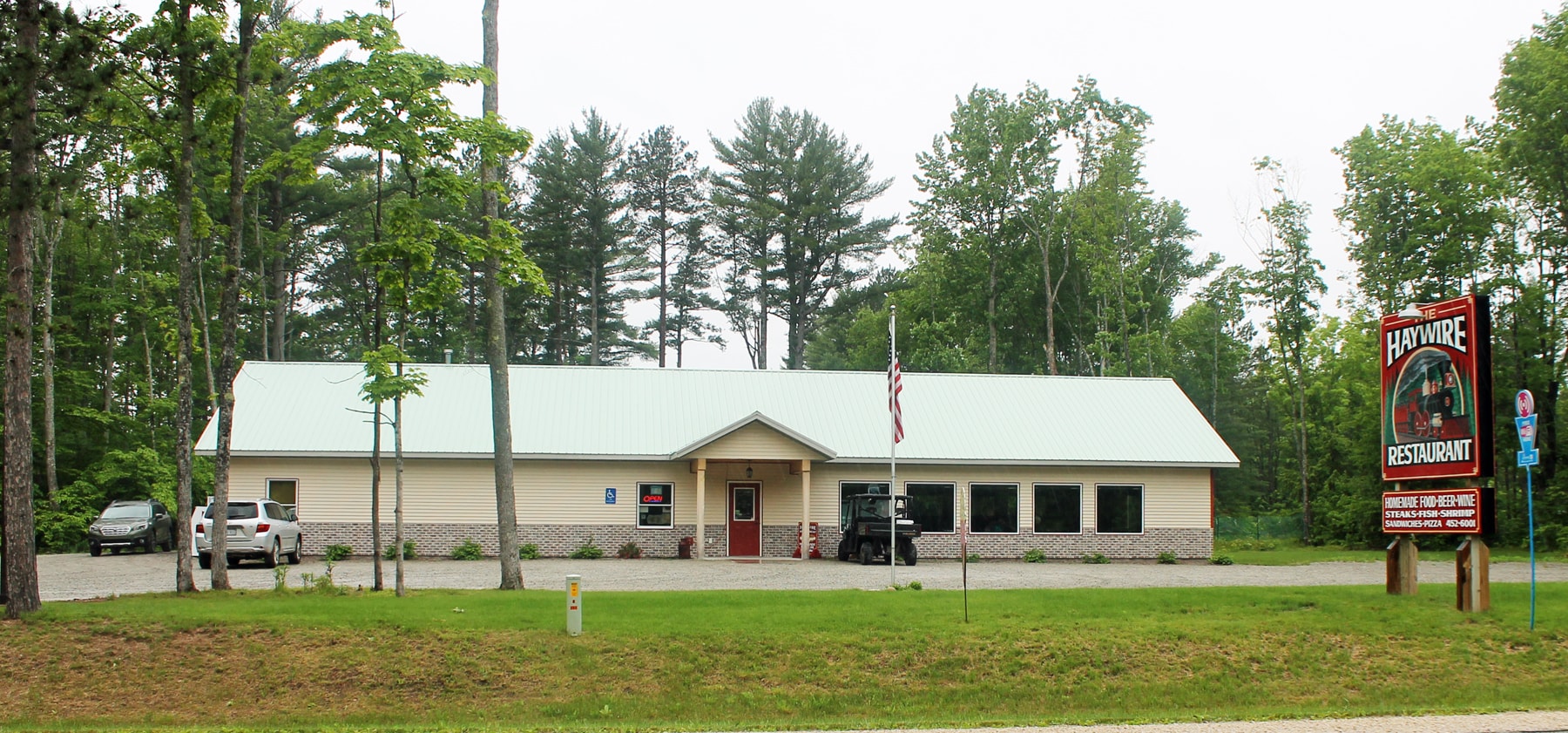 330 E Superior St, Munising, MI for sale Primary Photo- Image 1 of 1