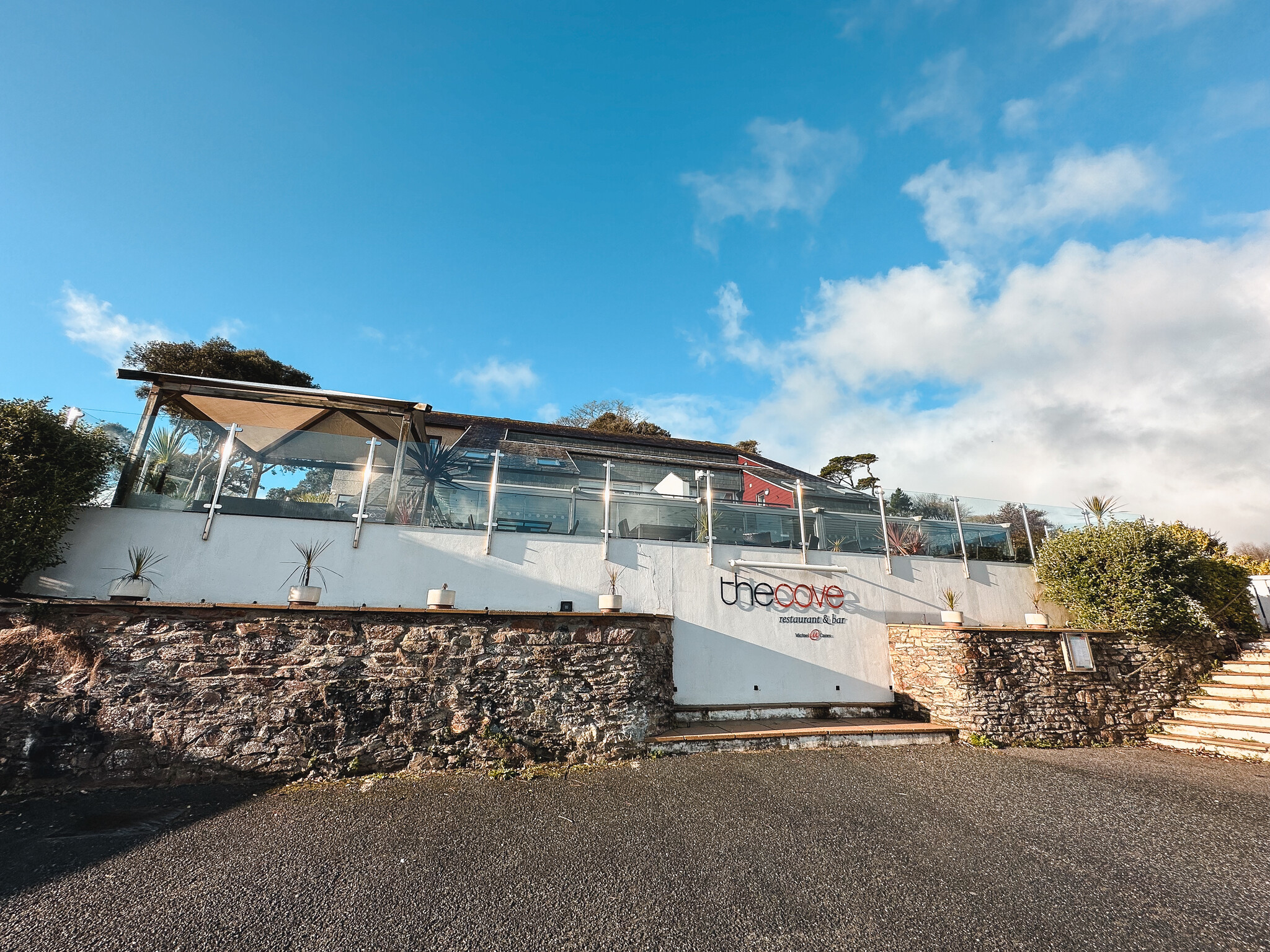 Maenporth Beach, Falmouth for sale Primary Photo- Image 1 of 4