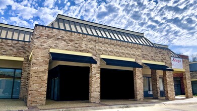 1625 E County Line Rd, Jackson, MS for lease Building Photo- Image 1 of 6