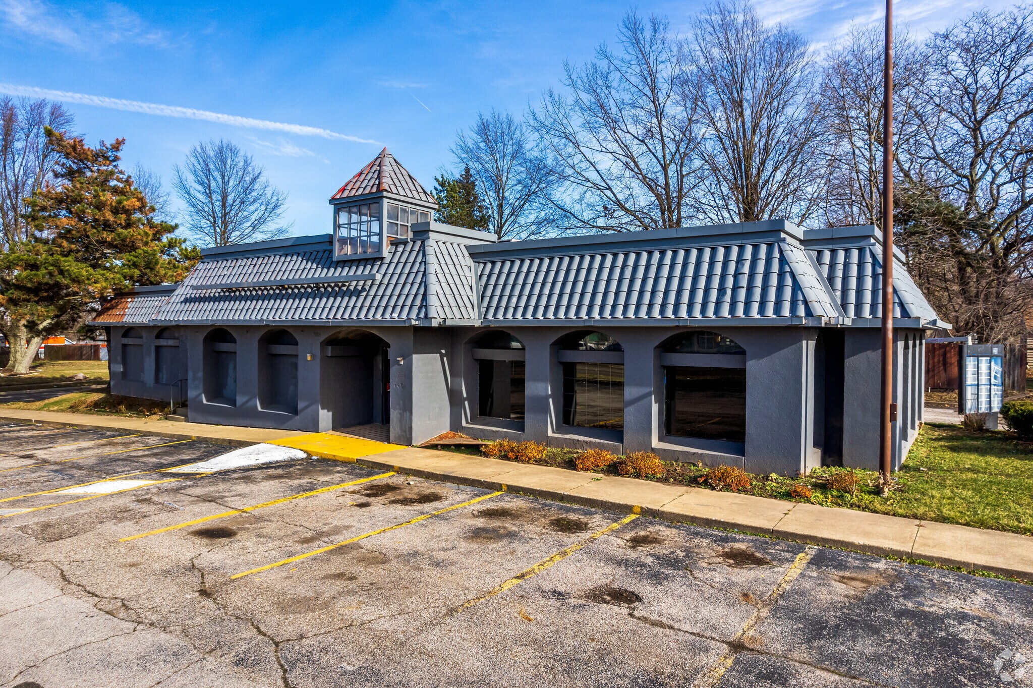 983 S Arlington St, Akron, OH for sale Building Photo- Image 1 of 1