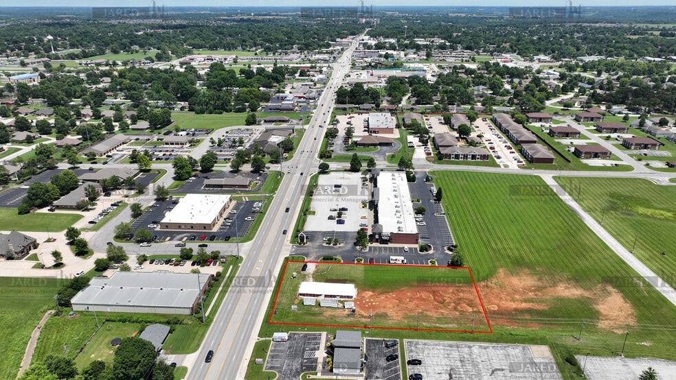 Mt Vernon St, Nixa, MO for lease - Building Photo - Image 3 of 3