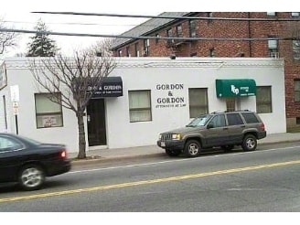 199-201 Willis Ave, Mineola, NY for sale Primary Photo- Image 1 of 1