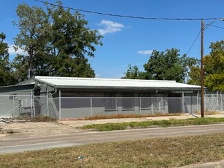 More details for 7001 Weaver Rd, Houston, TX - Industrial for Sale