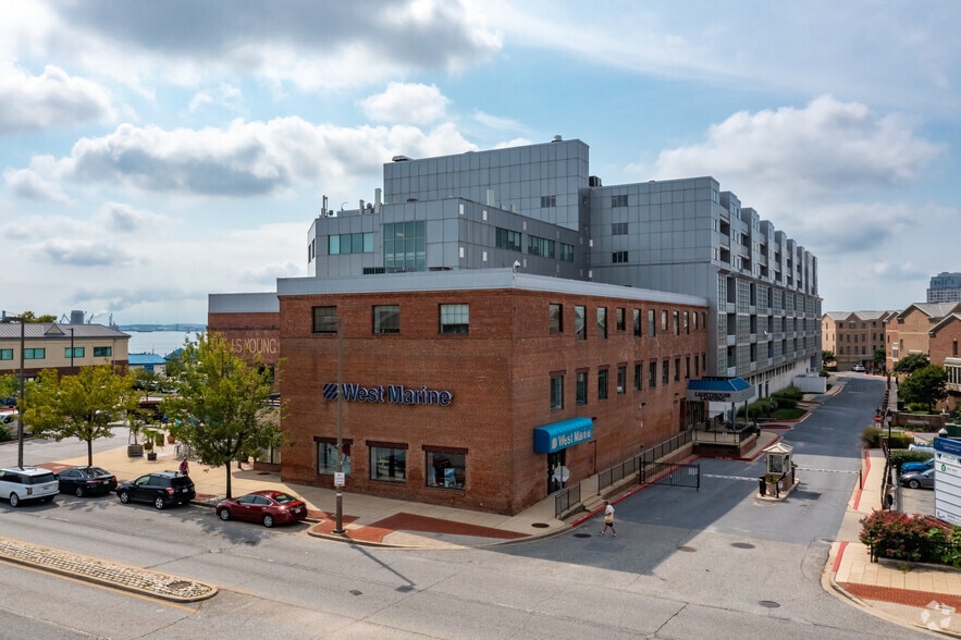 2700-2800 Lighthouse Pt E, Baltimore, MD for lease - Building Photo - Image 3 of 8