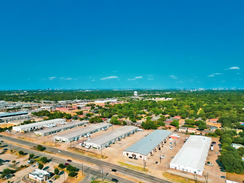 460 S Belt Line Rd, Irving, TX for lease - Building Photo - Image 2 of 9