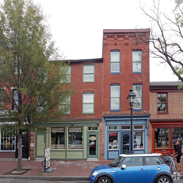 723 S Broadway, Baltimore, MD for lease - Primary Photo - Image 1 of 3