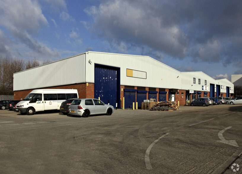 Orton Way, Birmingham for lease - Primary Photo - Image 1 of 5